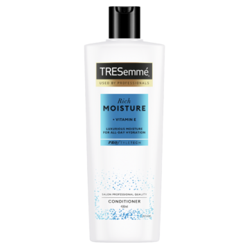 TRESemmé Rich Moisture hajbalzsam száraz és sérült hajra 400 ml