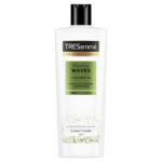 TRESemmé Flawless Waves hajbalzsam hullámos és göndör hajra 400 ml